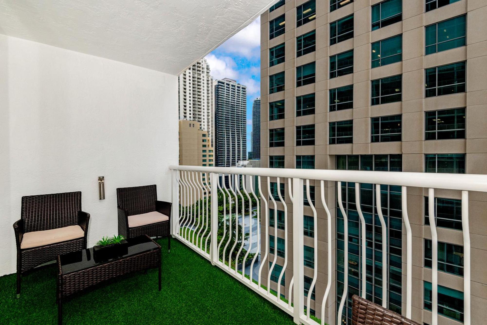 High Rise Brickell Modern Studio Miami Exterior photo